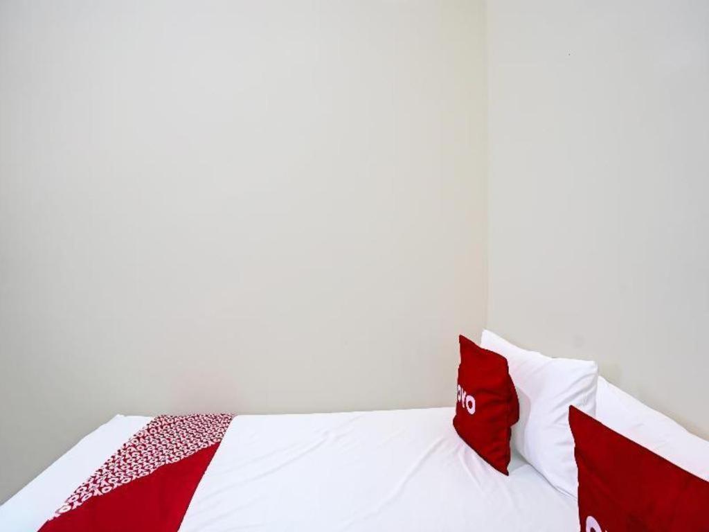 Hotel Oyo 3285 Wonoayu Syariah