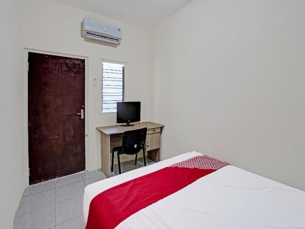 Hotel Oyo 3285 Wonoayu Syariah