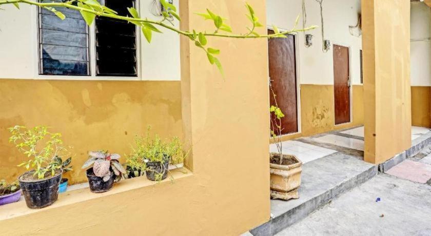 Hotel Oyo 3285 Wonoayu Syariah Sidoarjo